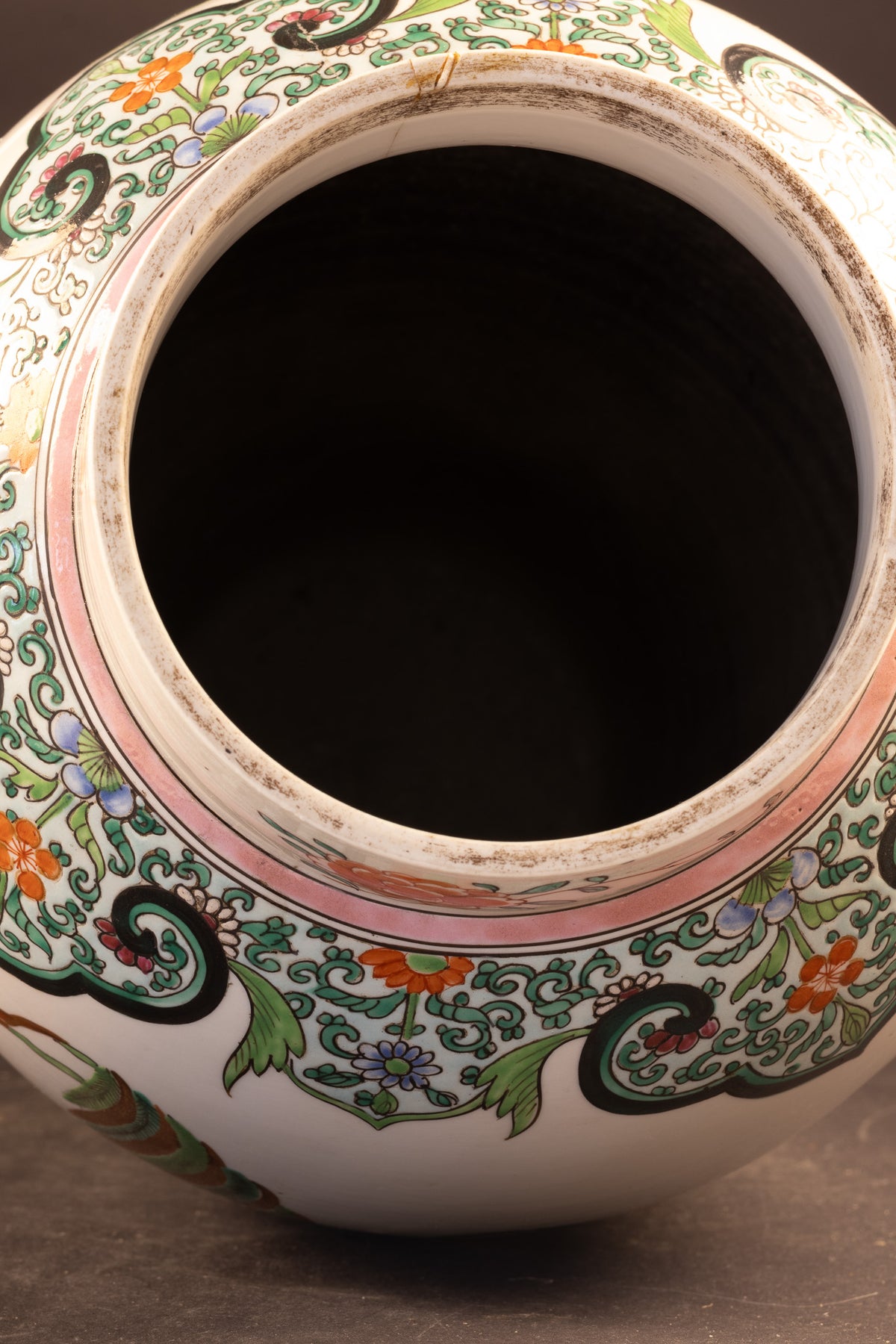 Große monumentale Famille-Rose-Balustervase mit Deckel – Edme Samson & Cie (Paris) – ca. 1880–1900