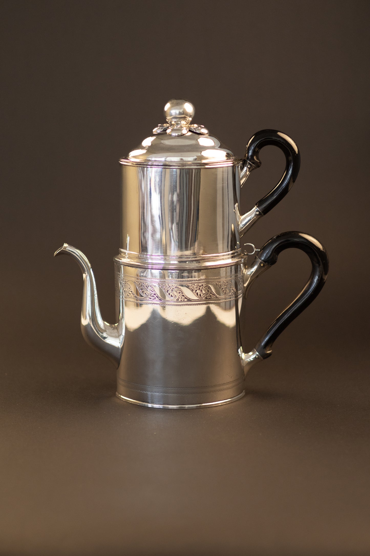 Exklusive antike Hamburger Silber-Kaffeefilterkanne – Johann Andreas Hölbeling (ca. 1795)