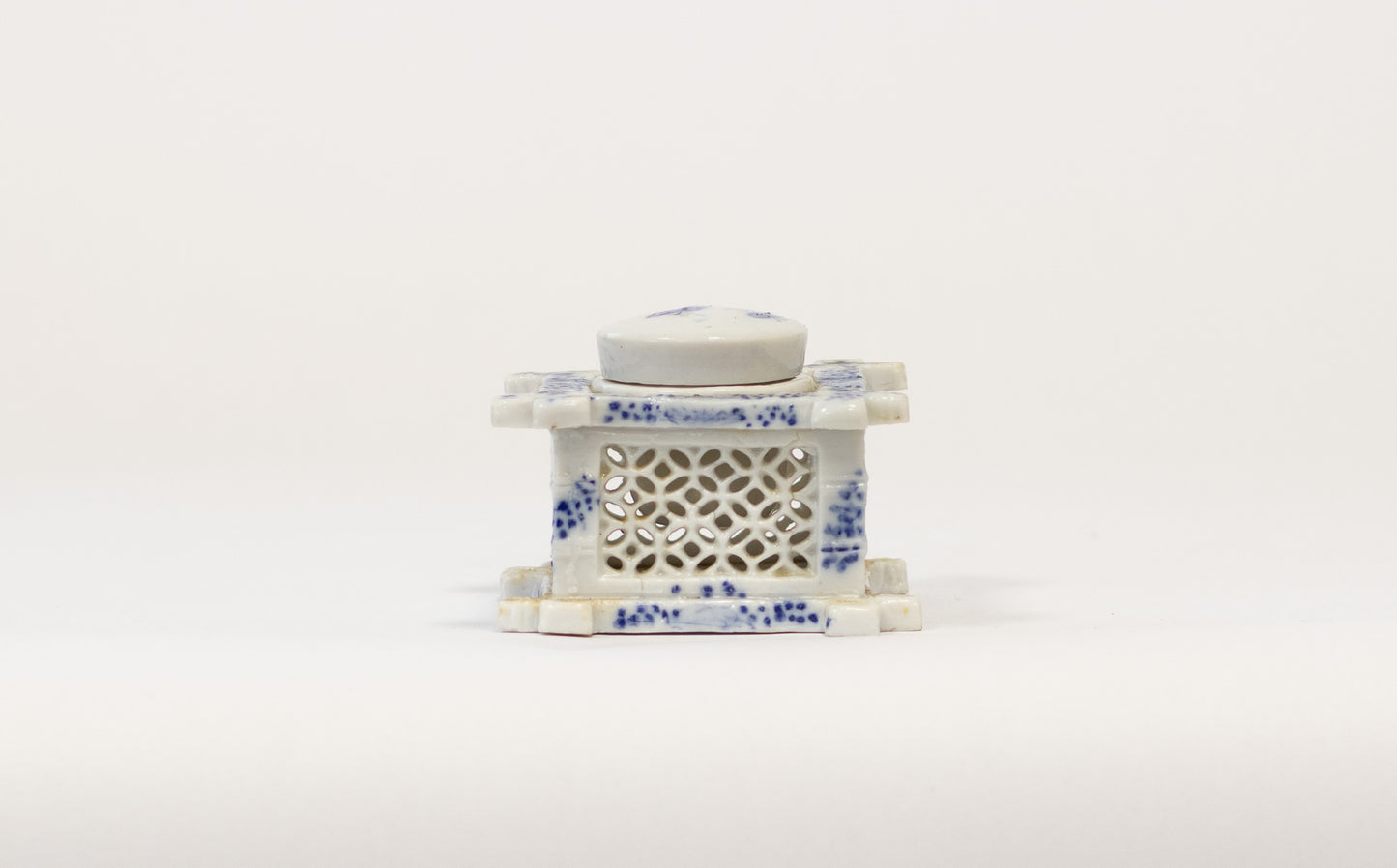 Porceleinen inktpotje