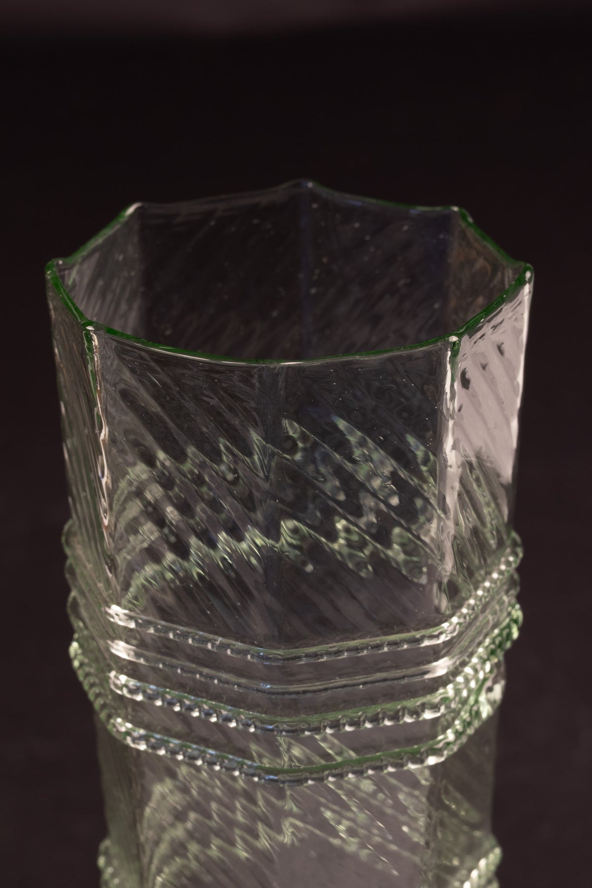 Zeldzaam achtkantig Historisme Waldglas Passglas – Duitsland/Bohemen, ca. 1880–1900