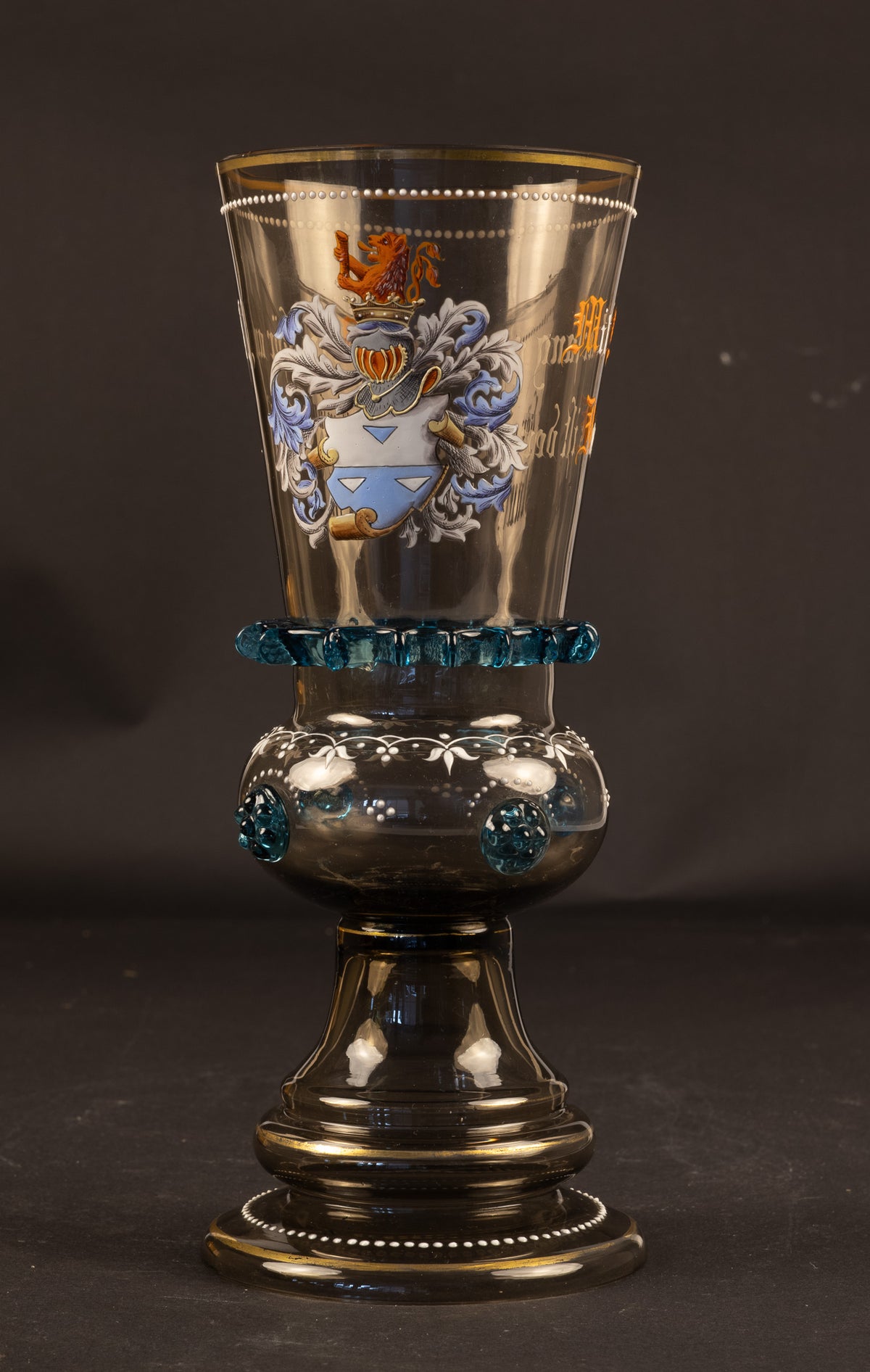 Grote antieke Historismus roemer / pronkbeker met wapenschild en drinkspreuk – Duitsland/Bohemen, ca. 1890