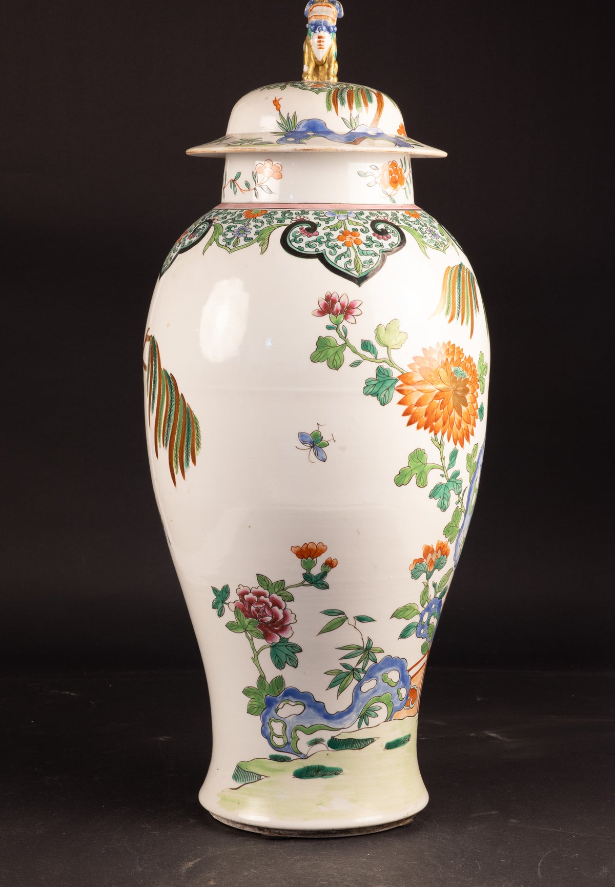Große monumentale Famille-Rose-Balustervase mit Deckel – Edme Samson & Cie (Paris) – ca. 1880–1900