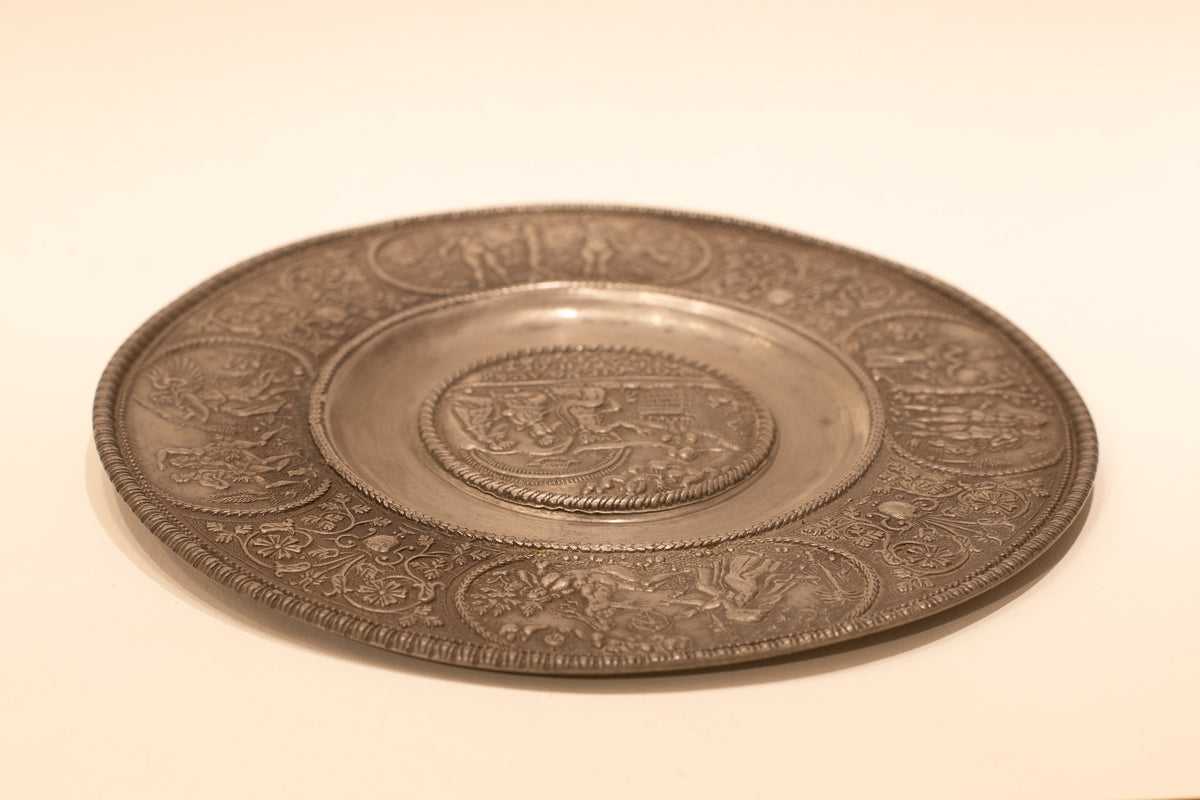 Seltene Reliefschale aus Zinn („Noahteller“ / Edelzinn-Teller) – datiert 1619, nach Hans Spatz (Nürnberg), 17. / frühes 18. Jahrhundert