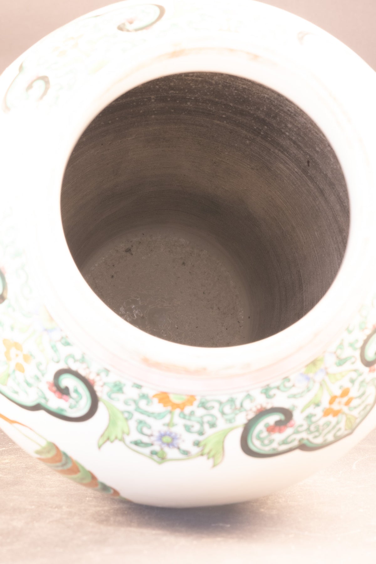 Große monumentale Famille-Rose-Balustervase mit Deckel – Edme Samson & Cie (Paris) – ca. 1880–1900