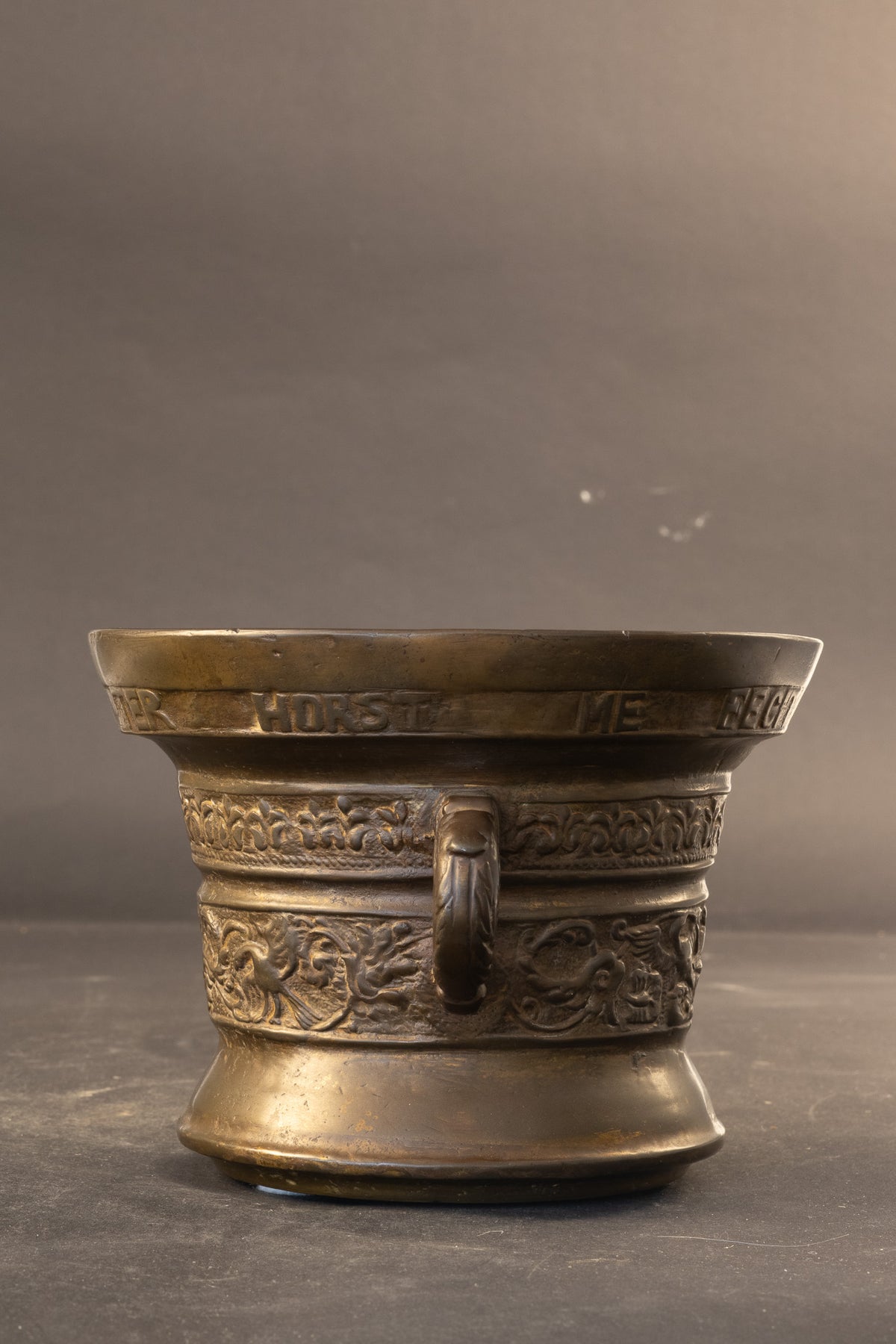 Dekorative bronzene 19.-Jh.-Schraubzwinge nach Henrick ter Horst (1607)