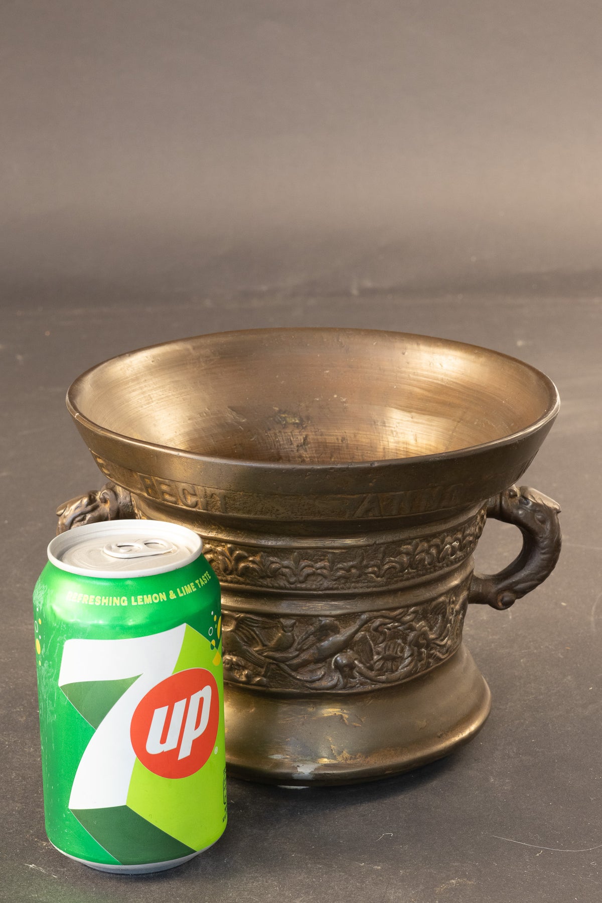 Dekorative bronzene 19.-Jh.-Schraubzwinge nach Henrick ter Horst (1607)