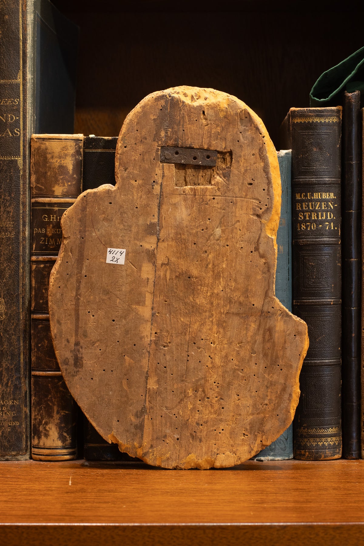 Laatgotisch houten retabelfragment van een treurende Maria (Mater Dolorosa), ca. 1500–1530