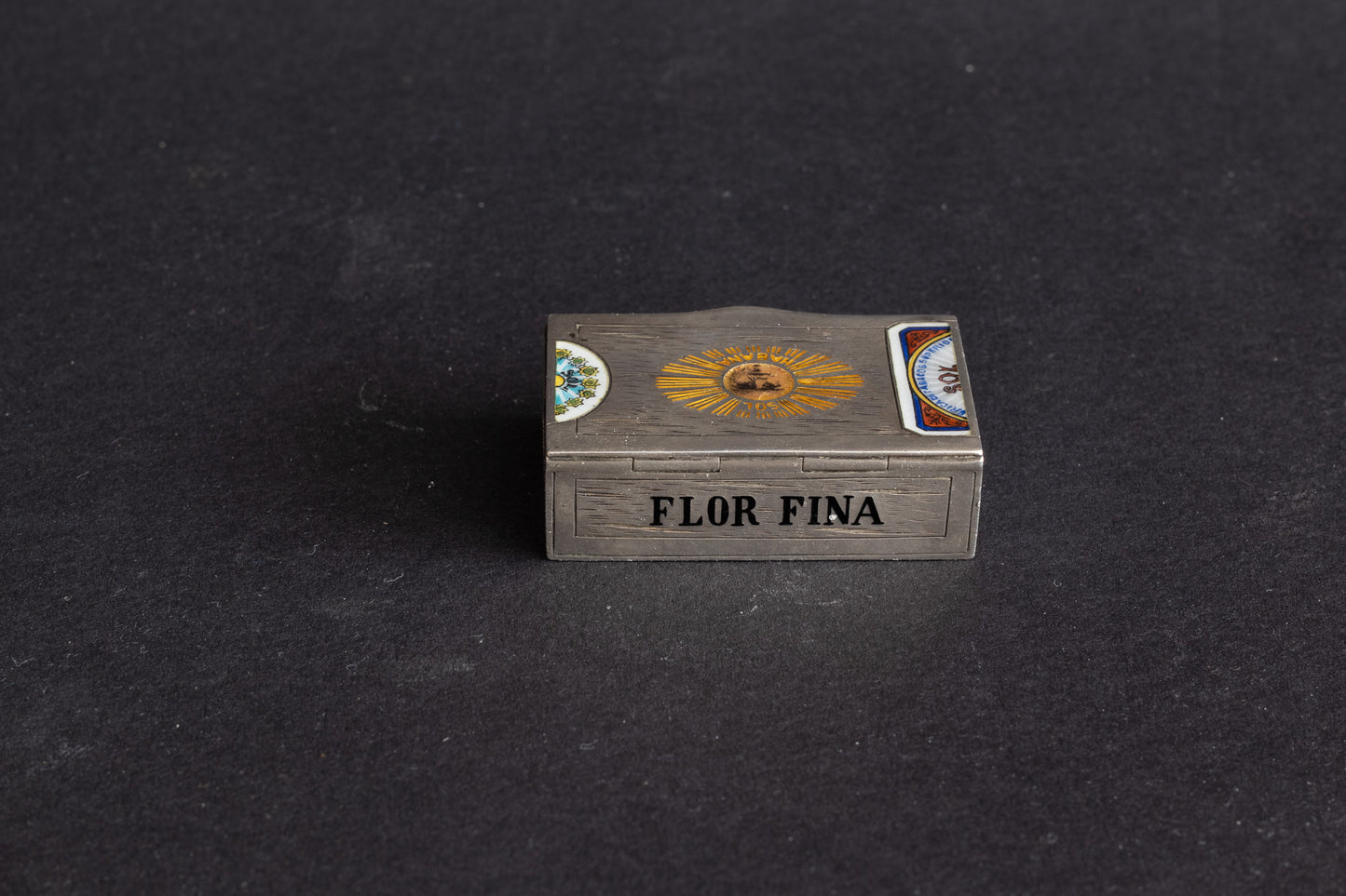 Antieke Zilveren & Emaillen "Novelty" Vesta Case – Louis Kuppenheim (ca. 1900)