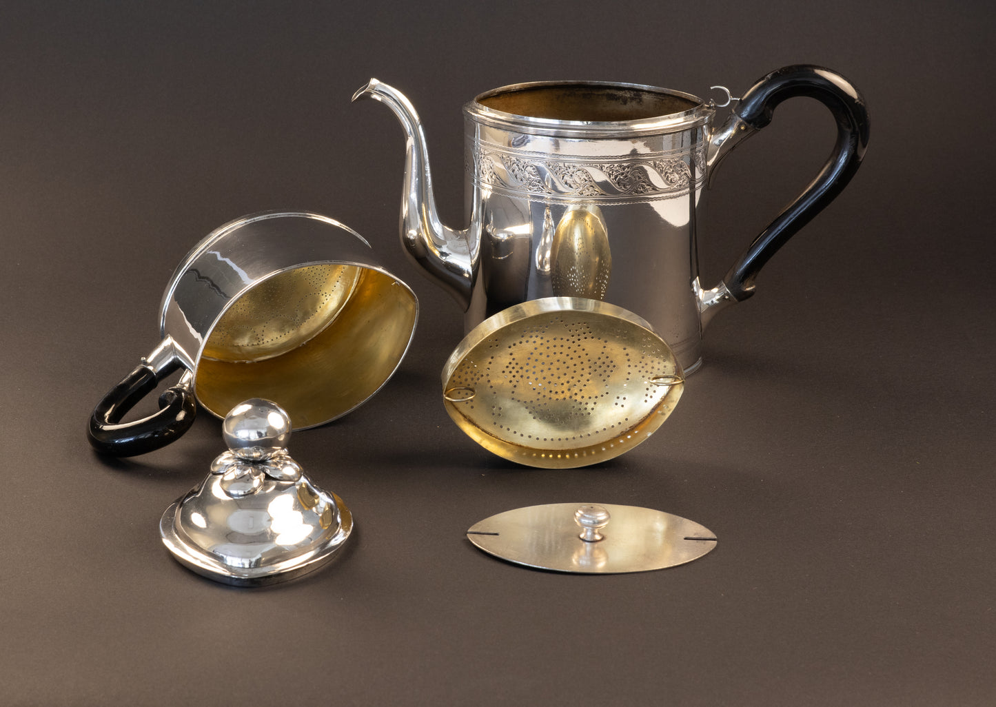 Exklusive antike Hamburger Silber-Kaffeefilterkanne – Johann Andreas Hölbeling (ca. 1795)
