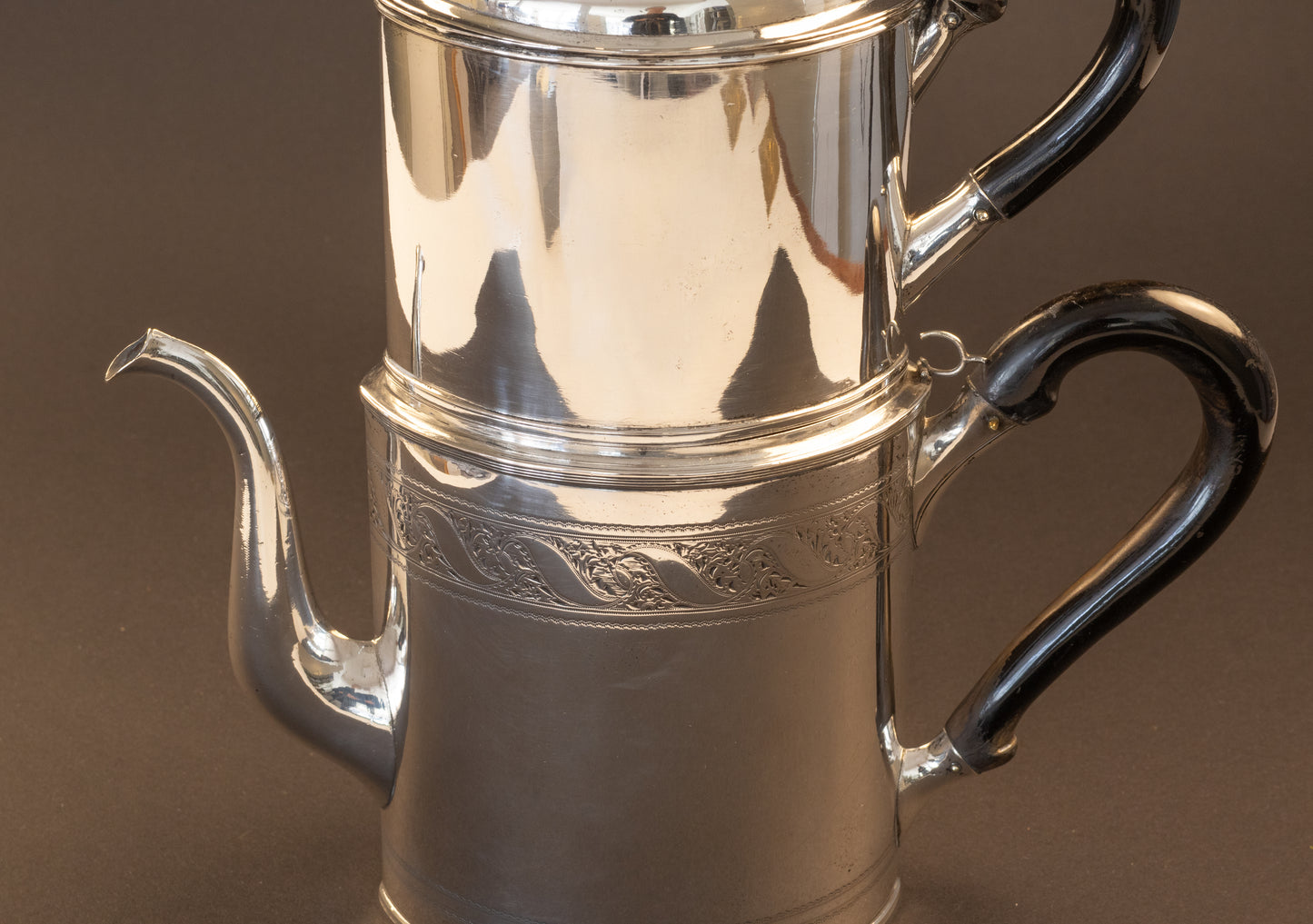 Exklusive antike Hamburger Silber-Kaffeefilterkanne – Johann Andreas Hölbeling (ca. 1795)