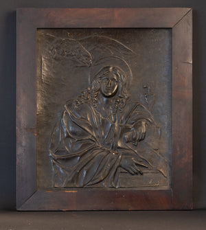 Zeldzaam 19e-Eeuws Lederen Reliëfpaneel – Sint Johannes de Evangelist