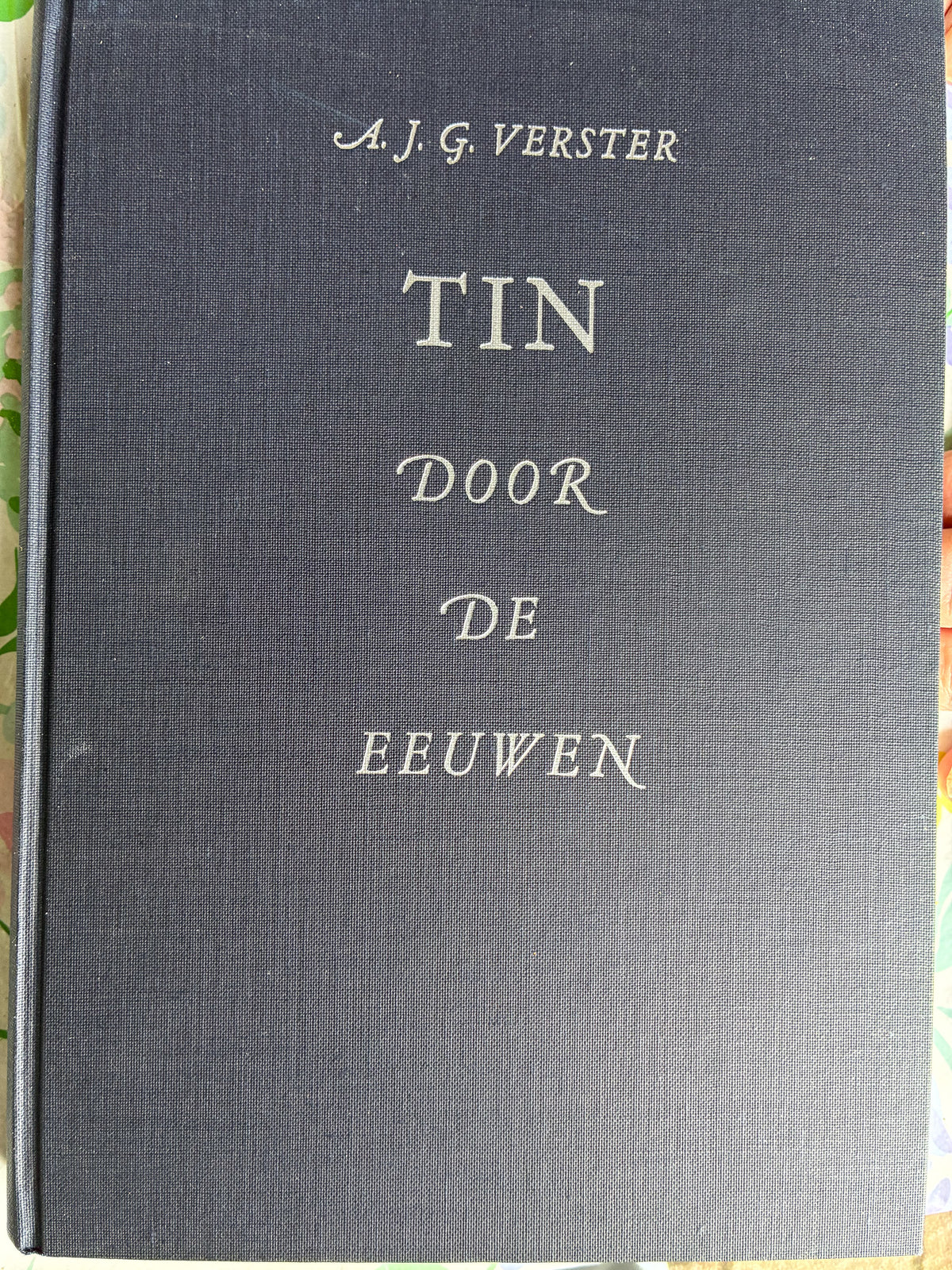 Zeldzame vroege tinnen oorkom / brandewijnkom met ringoor en roosmerk – Nederlanden – ca. 1500–1550