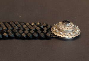 Antiek Zeeuws Gitten Collier – 5-rijig – Zilveren Sluiting (4 cm) – Arie Pluut Sr.