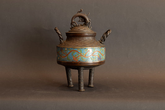 Antieke Chinese Cloisonné Wierookbrander met Olifant-decoratie – 19e Eeuw