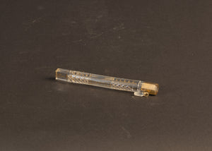 Zeldzame Victoriaanse "Tranenvanger" / Parfumflesje – Geslepen Kristal & Handgeschilderd Goud – ca. 1890
