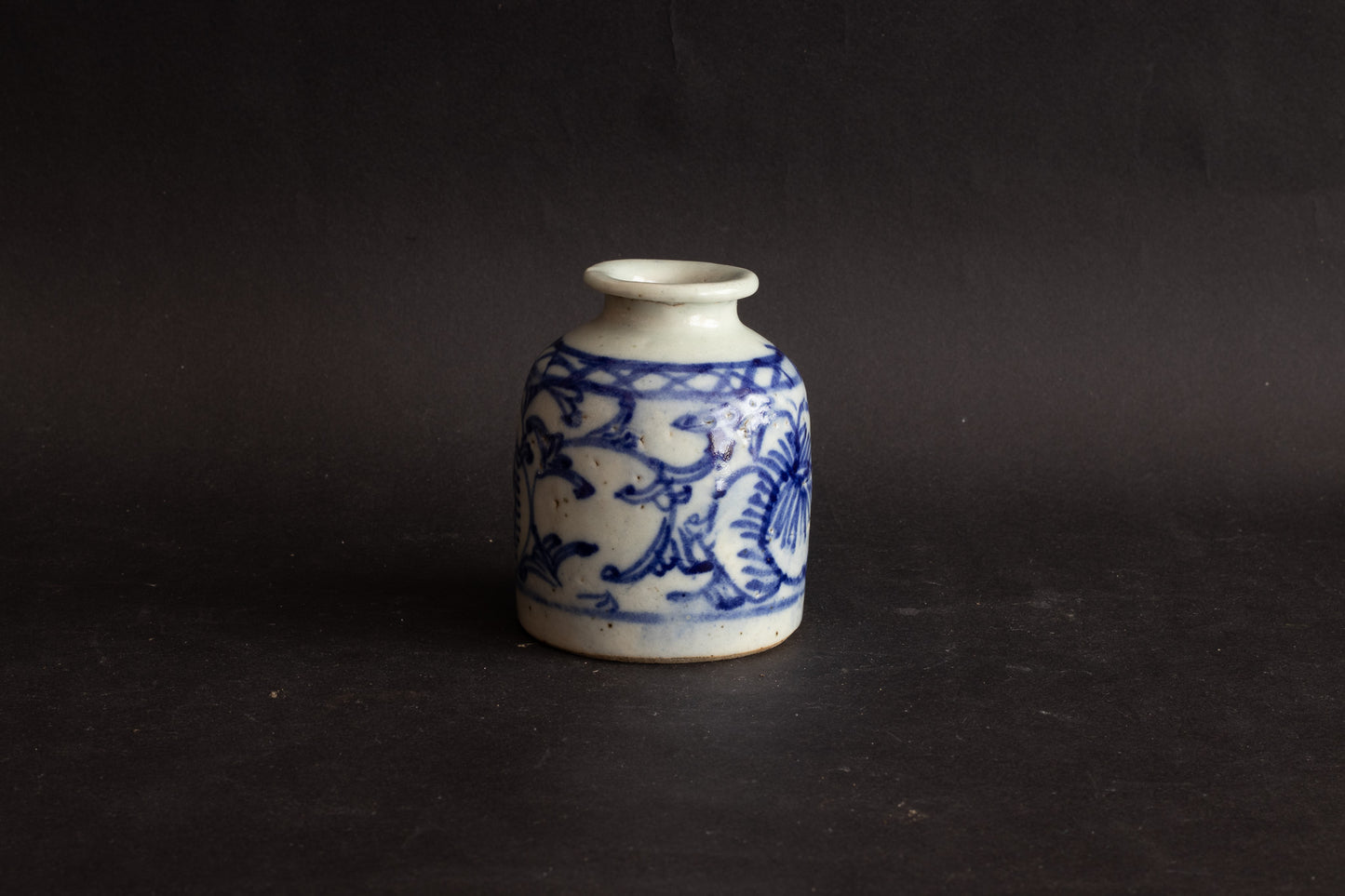 Antiek Chinees Blauw-Wit Porseleinen Potje (Jarlet) — Ming / Vroege Qing Dynastie, 17e Eeuw
