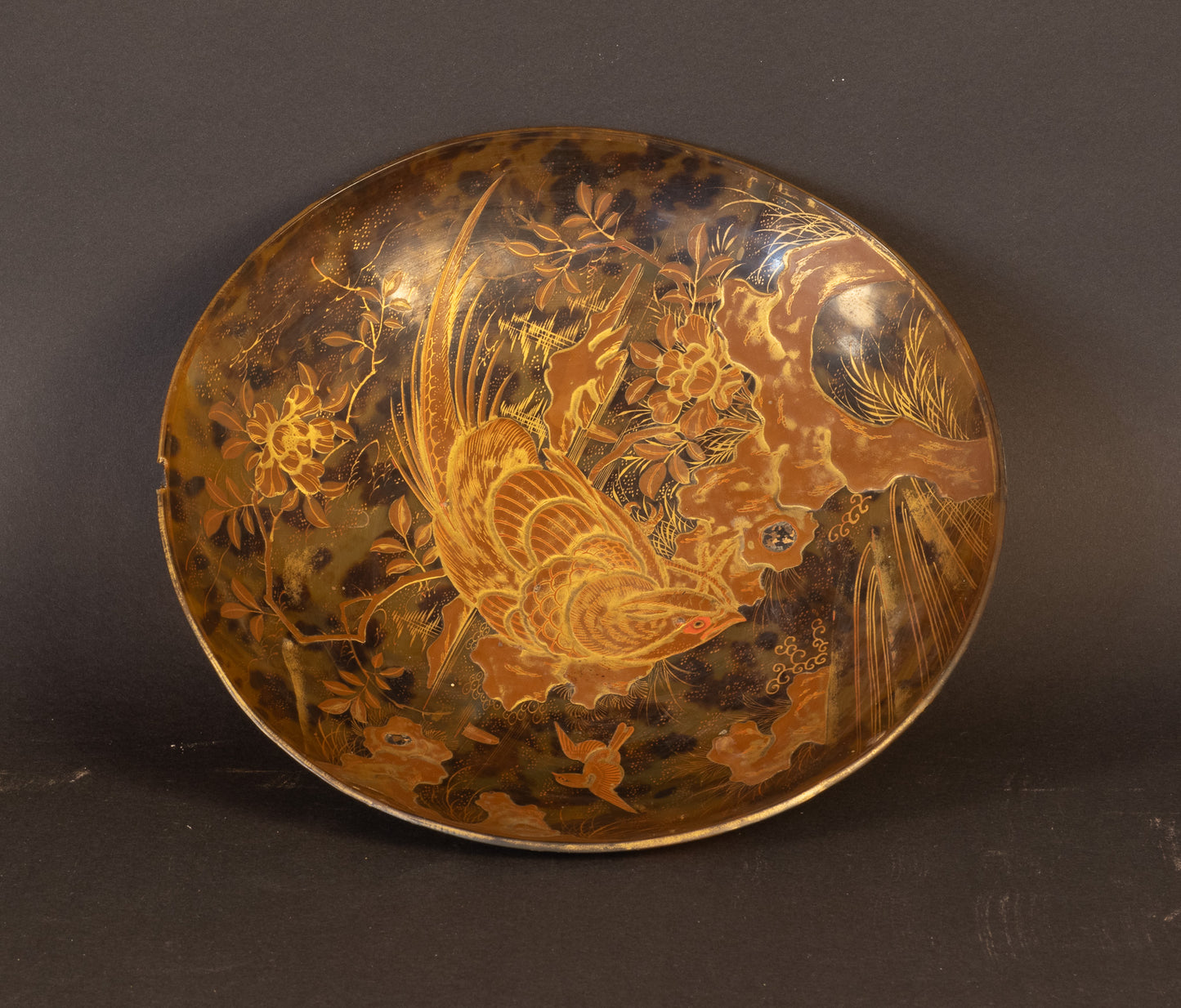 Antiek Japans lakwerk bord met goud-makie – Meiji/Taisho-periode