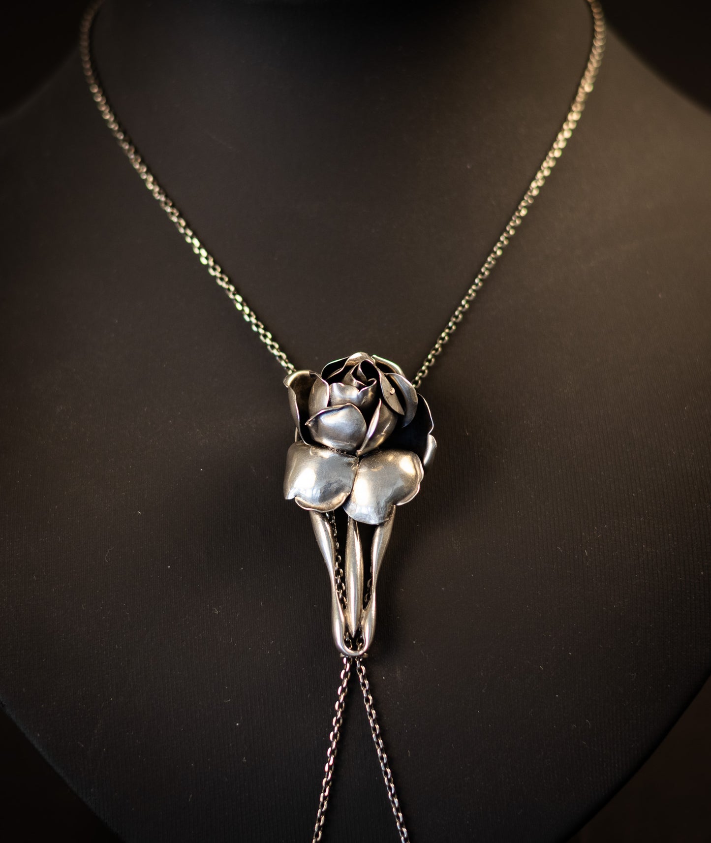 Antieke Zilveren Lariat Schuifketting – Jugendstil Roos