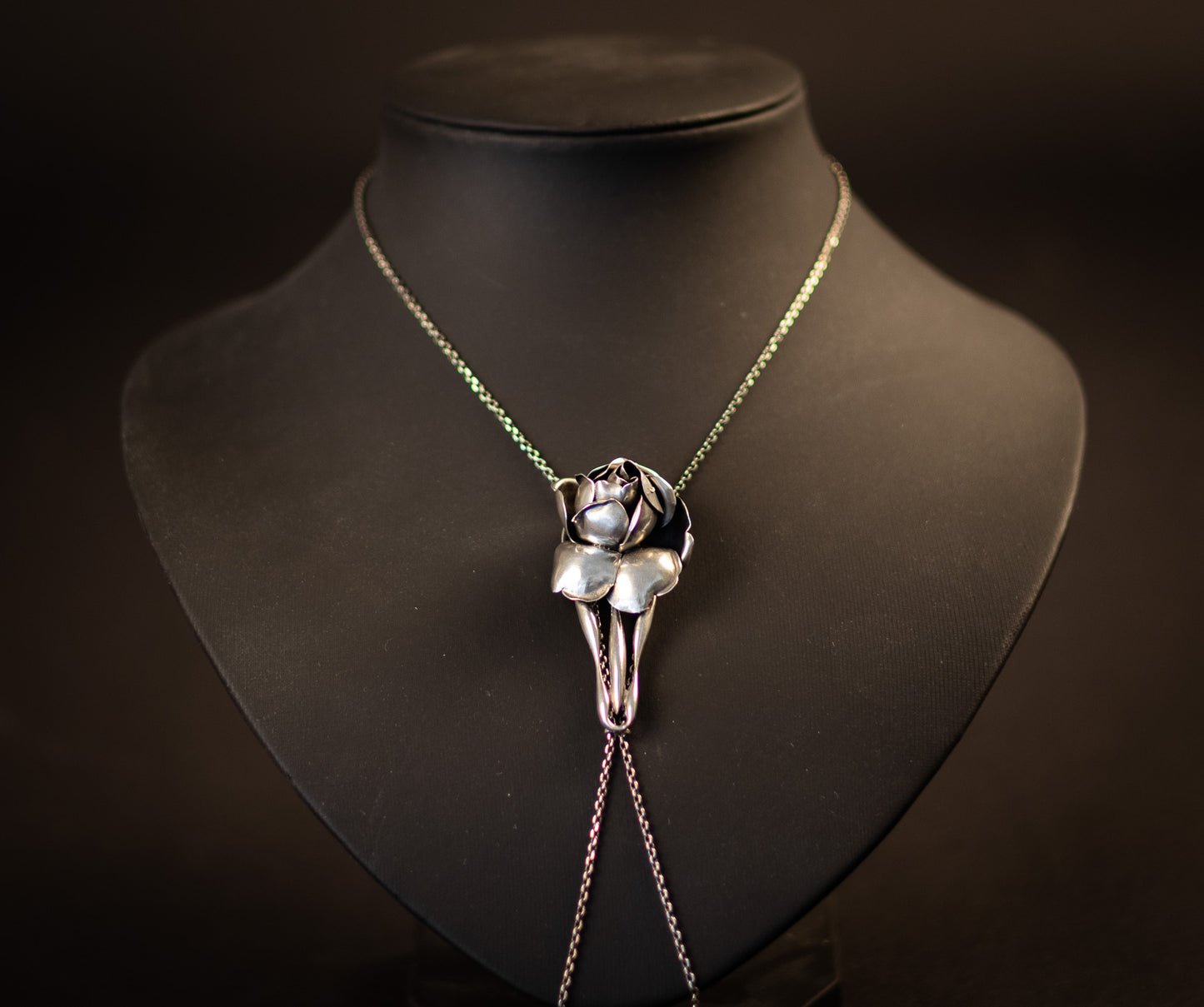 Antieke Zilveren Lariat Schuifketting – Jugendstil Roos