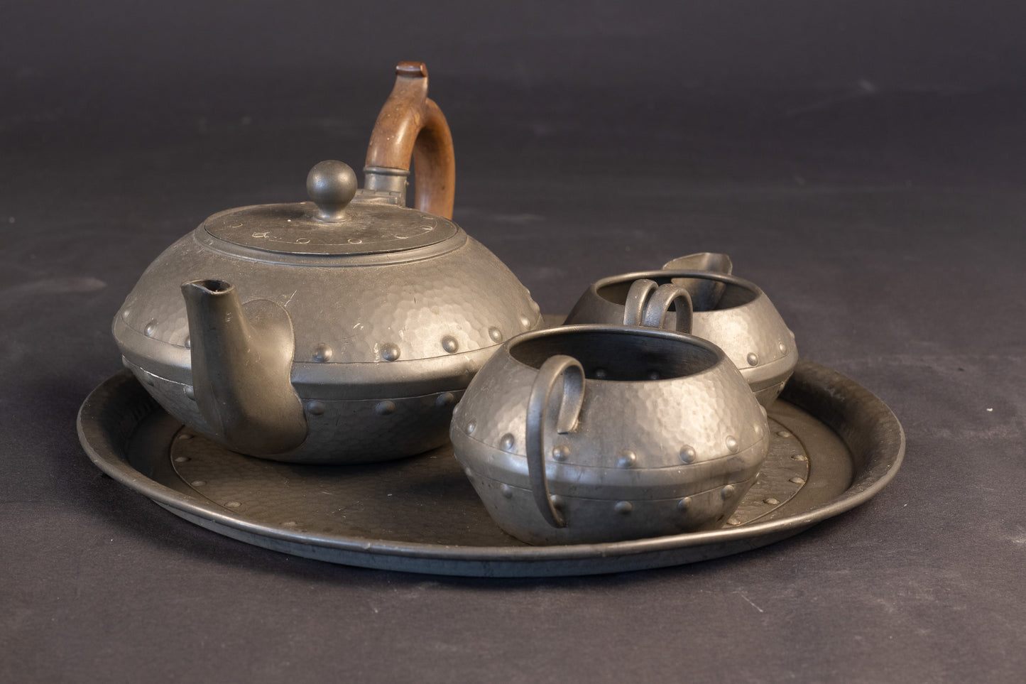 4-delig Arts & Crafts Tinnen Theeservies op Dienblad