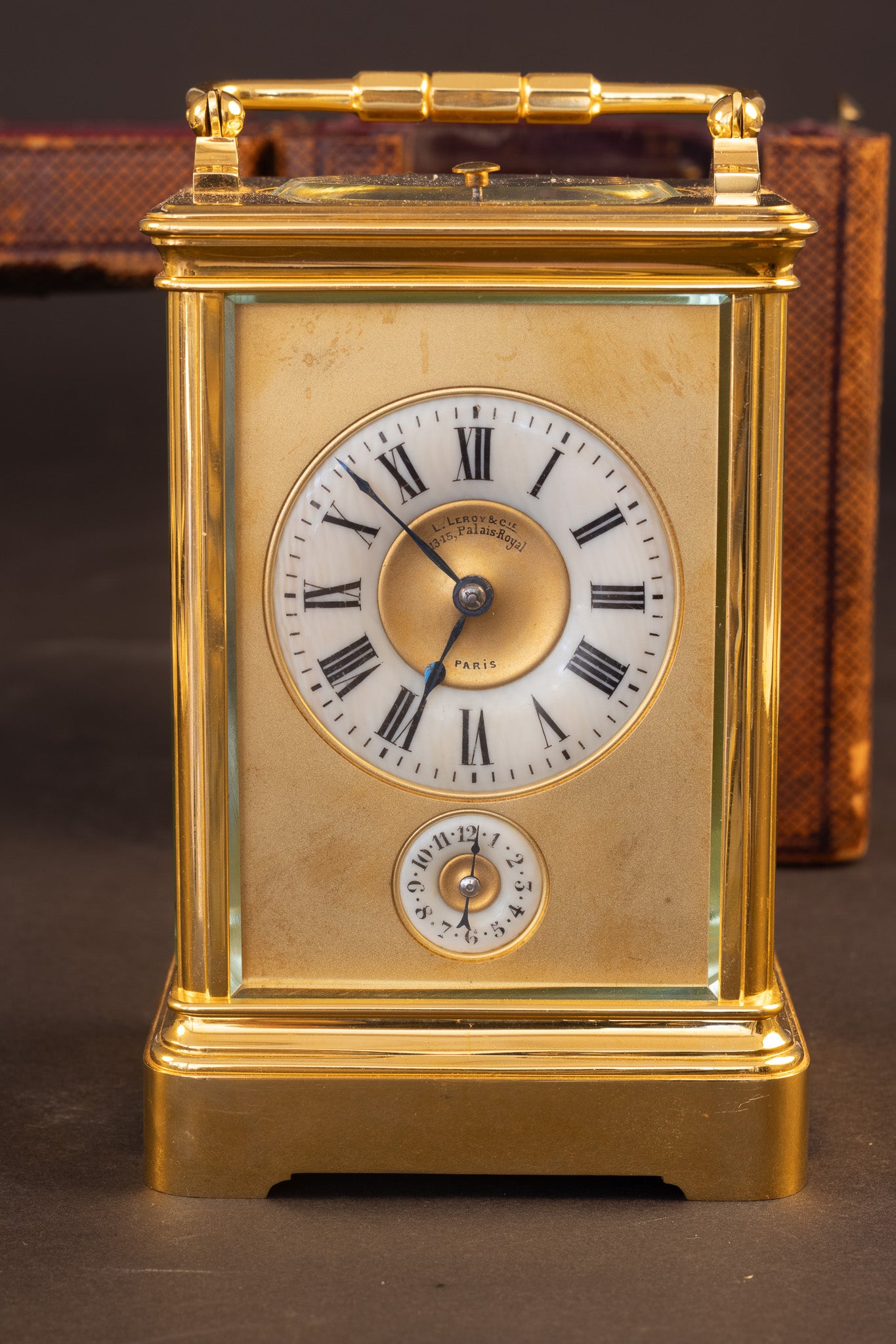 Franse Vuurvergulde Reispendule – L. Leroy & Cie (Paris) – Met Matching Étui (ca. 1885)