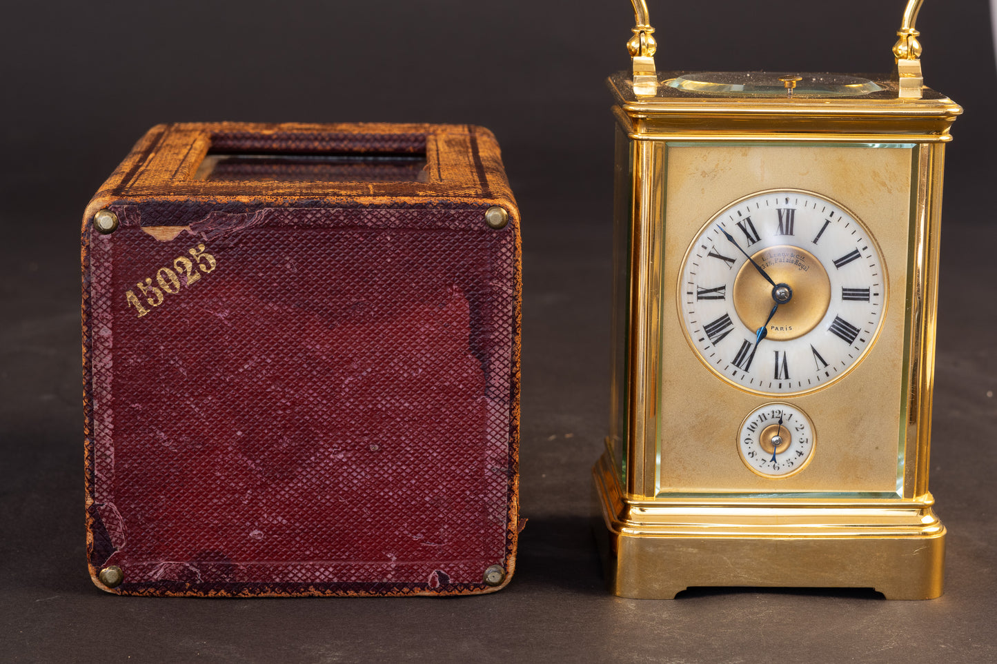 Franse Vuurvergulde Reispendule – L. Leroy & Cie (Paris) – Met Matching Étui (ca. 1885)