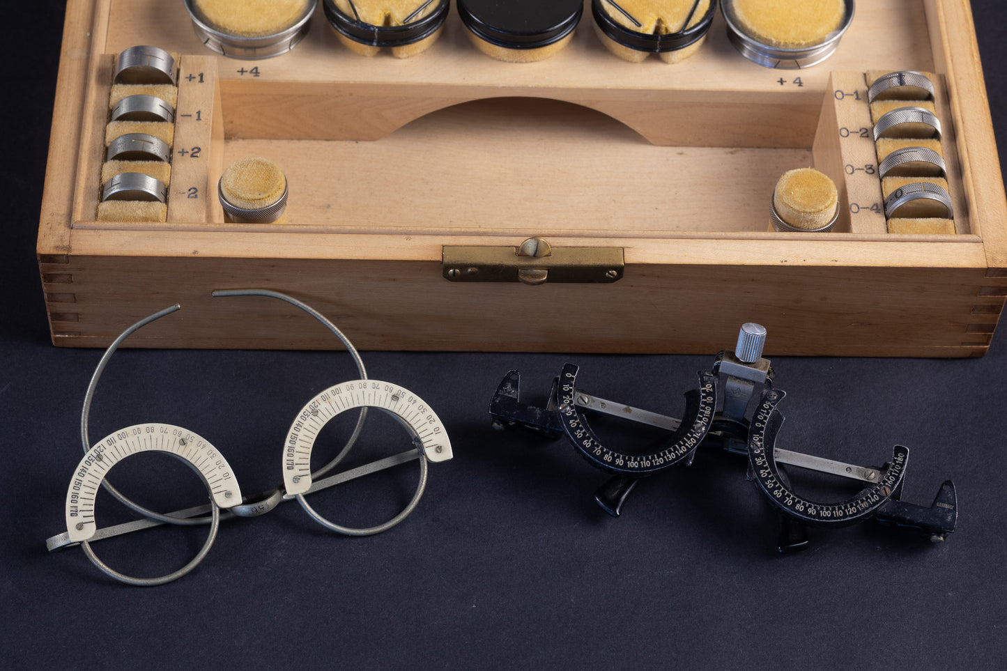 Carl Zeiss Jena - Trial Lens Set "Fernrohrbrillen" (Probierkasten) for Severe Myopia - ca. 1912-1920