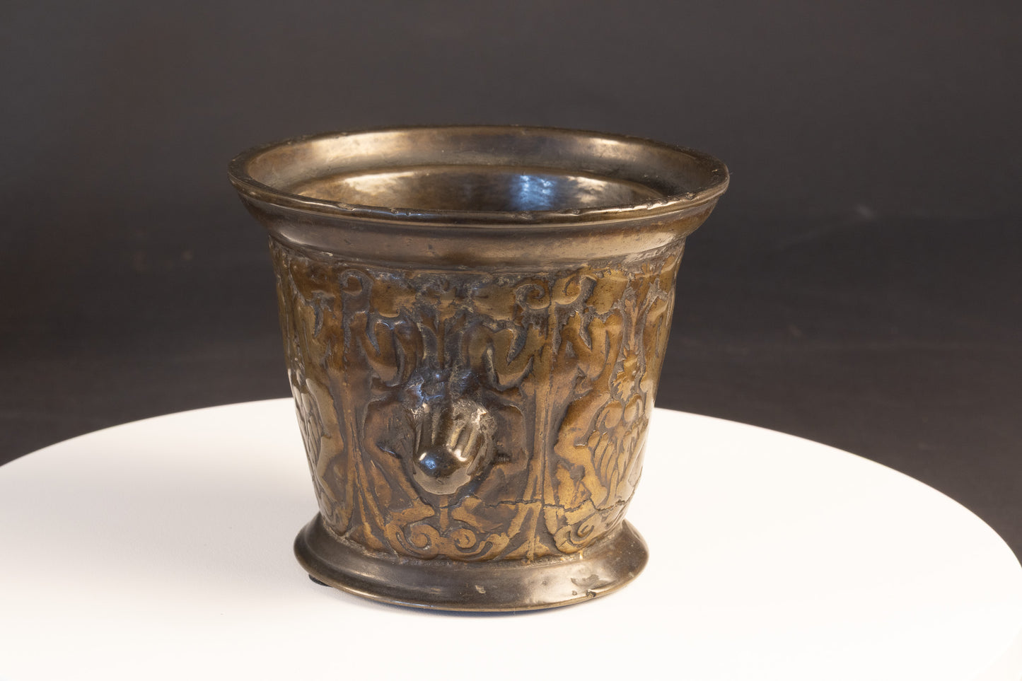 Franse Renaissance Bronzen Vijzel – School van Fontainebleau, ca. 1550–1580