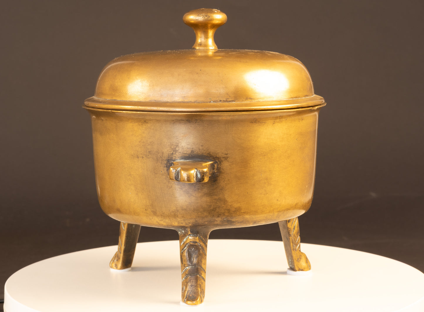 Zeldzame 16e-eeuwse messing dekselpot ('Spanische Suppenschüssel') – ca. 1500–1600