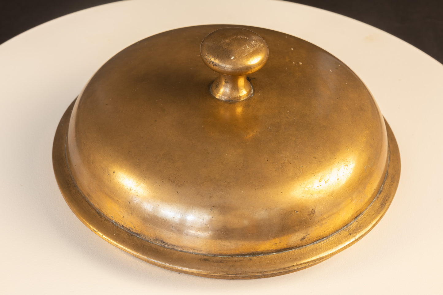 Zeldzame 16e-eeuwse messing dekselpot ('Spanische Suppenschüssel') – ca. 1500–1600