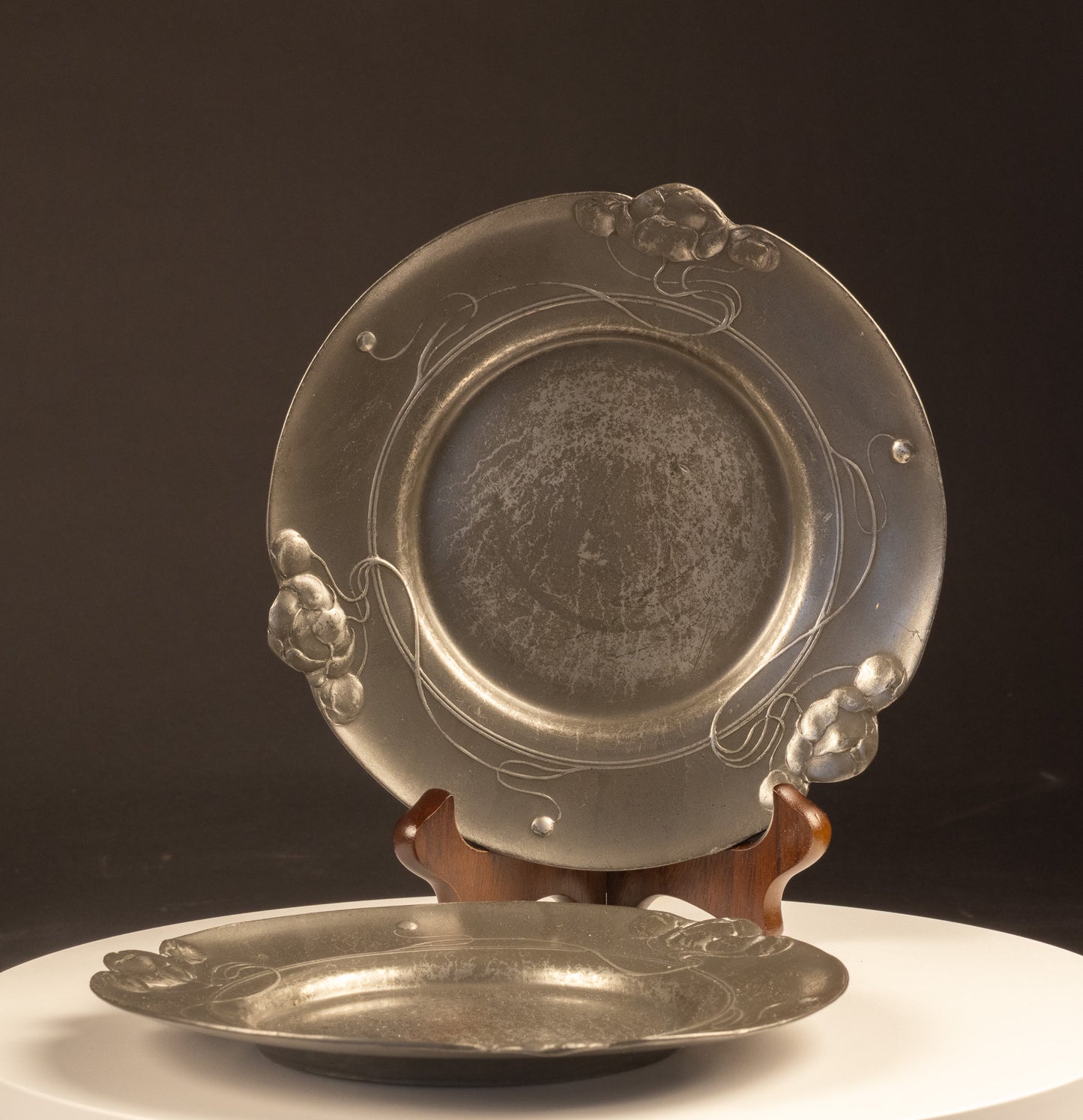 Stel antieke Jugendstil sierschoteltjes – Orivit A.G. Keulen (model 2125), ca. 1900