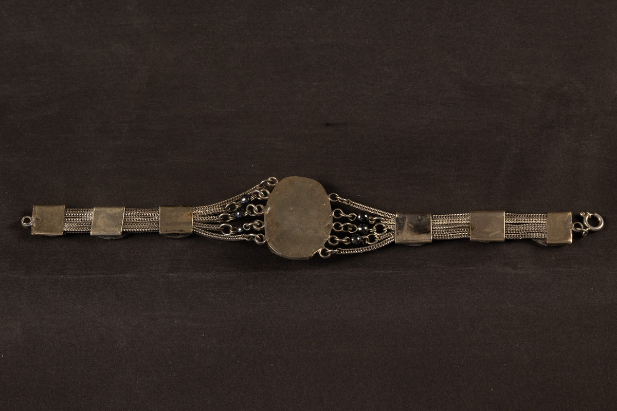 Antieke zilveren niëllo armband met cabochon – 900 zilver (ca. 1890–1920)