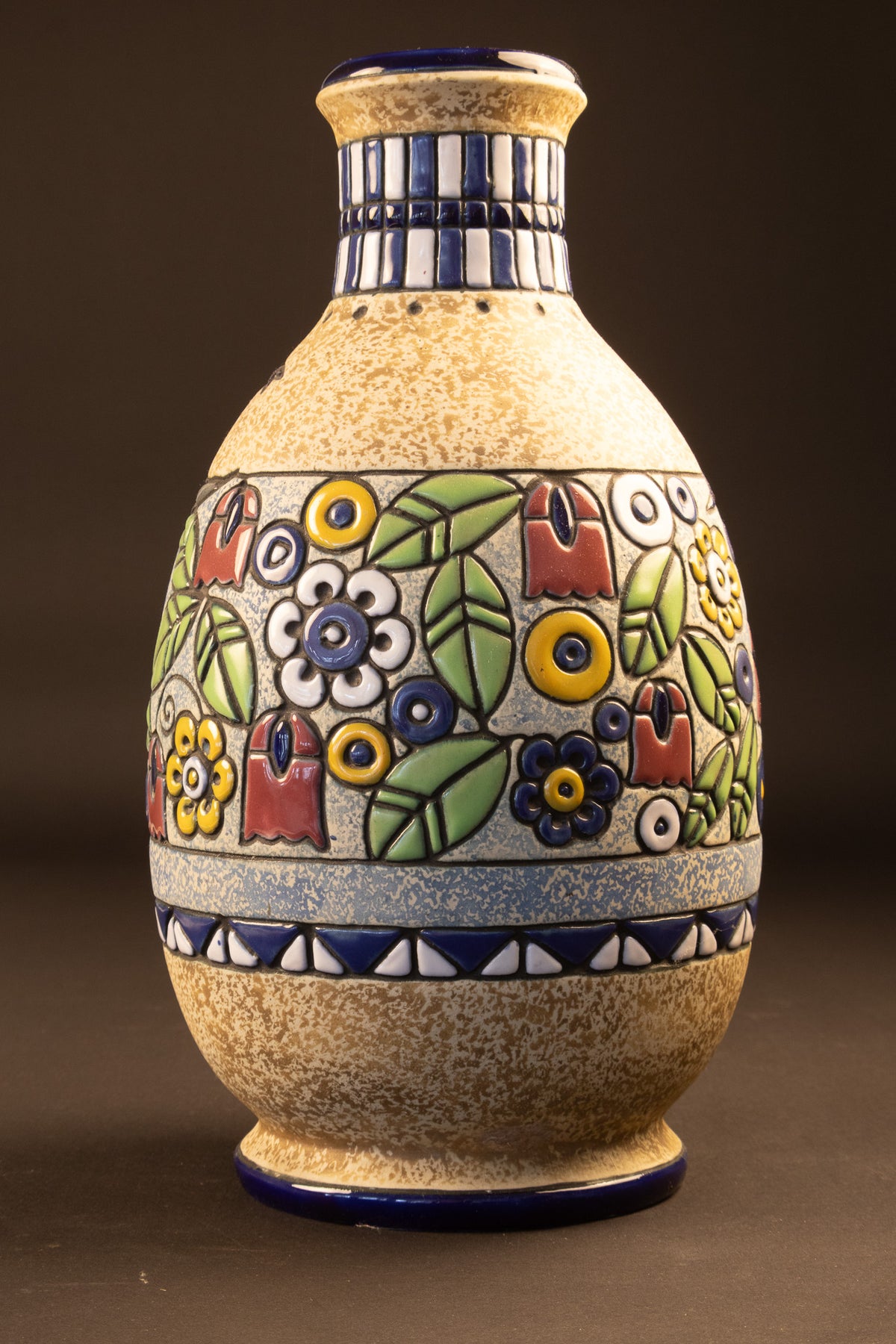 Grote Art Deco Vaas met Gestileerd Vogeldecor – Amphora (Turn-Teplitz), ca. 1920–1930