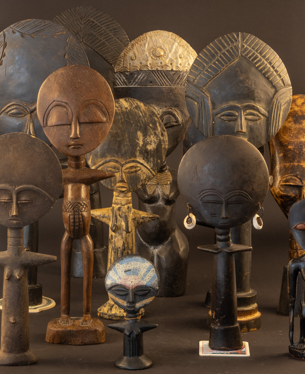 Uitzonderlijke Verzameling Ashanti / Akan Sculpturen (12-delig kavel) – Ghana, West-Afrika – 20e Eeuw