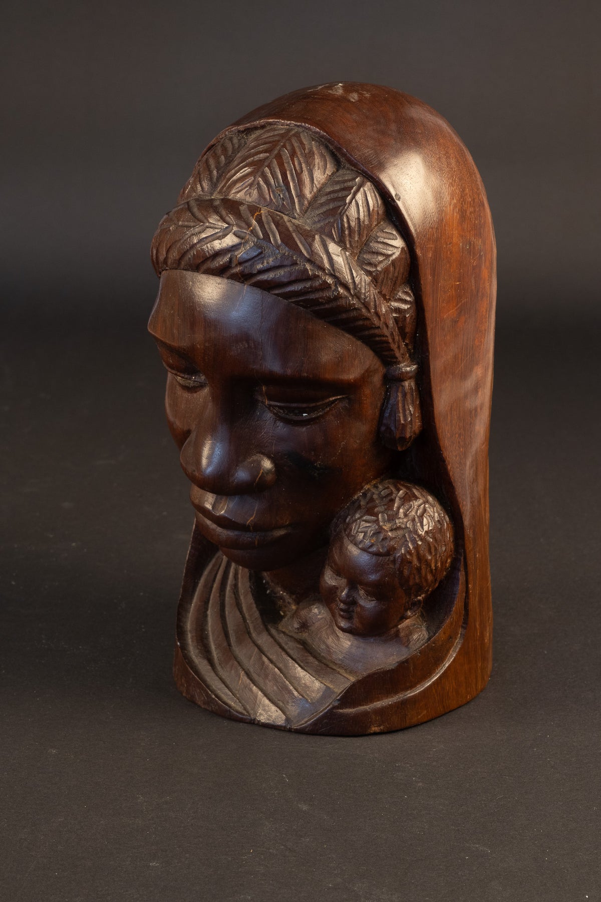 Handgesneden Afrikaanse sculptuur "Moeder en Kind" – H. Midza (24 cm)