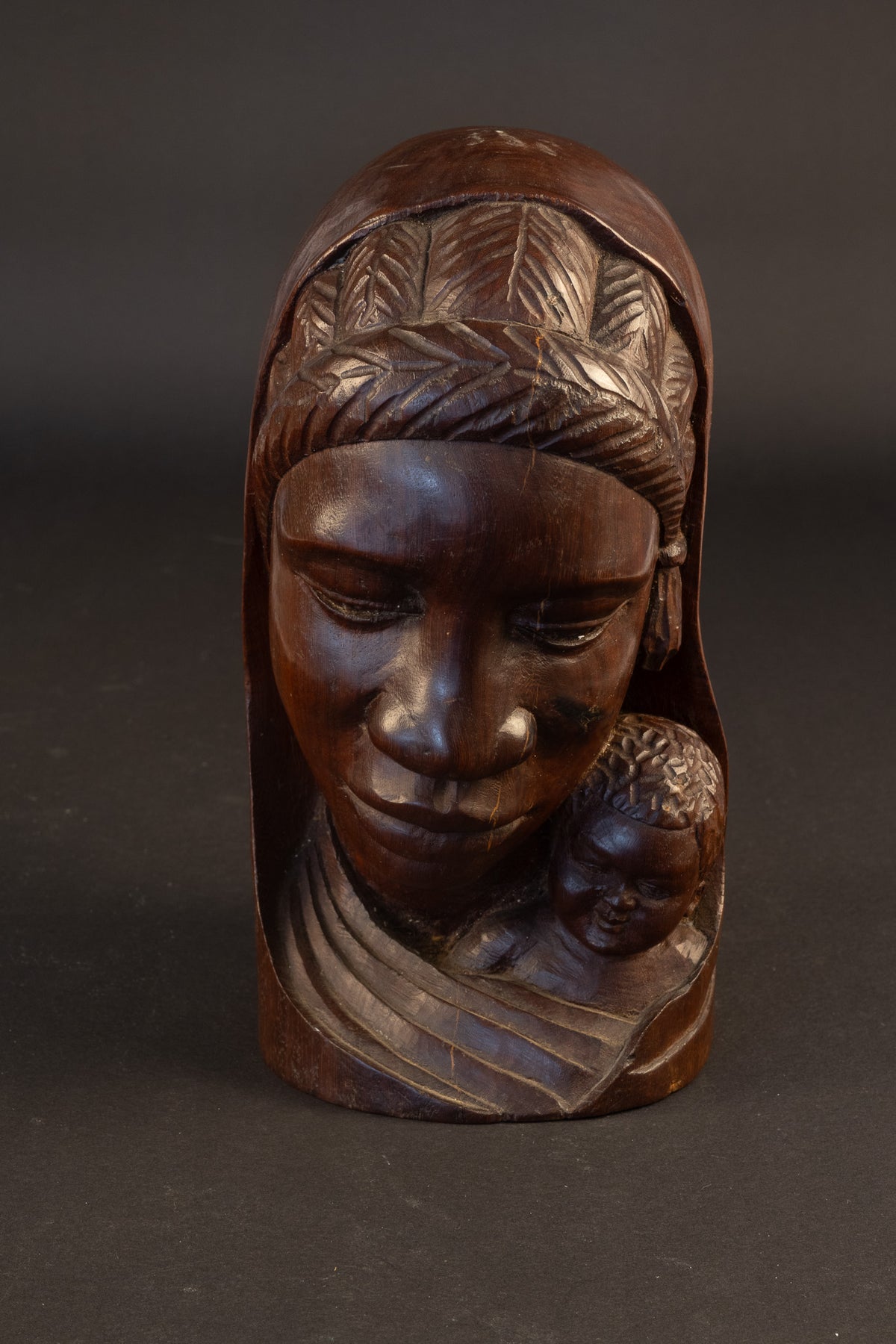 Handgesneden Afrikaanse sculptuur "Moeder en Kind" – H. Midza (24 cm)