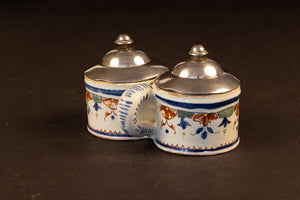Zeldzame 18e-eeuwse Franse polychrome faïence salière double met zilveren deksels – Rouen / Sinceny, ca. 1730–1750