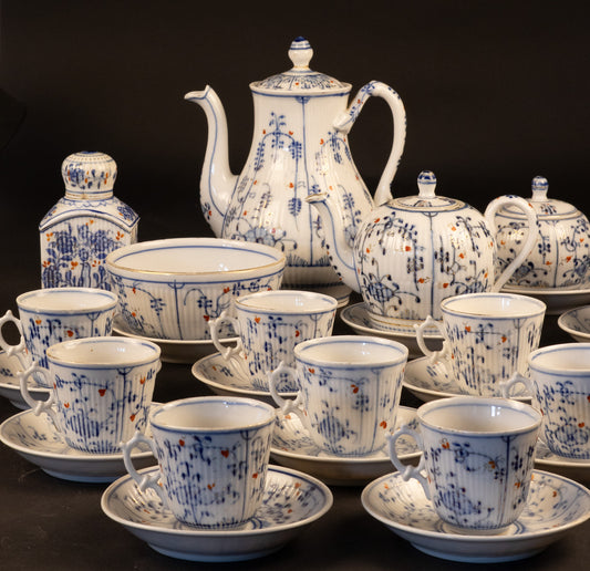 Antiek 32-delig Thüringer porseleinen thee- en koffieservies in Imari-decor – Wallendorf, ca. 1775–1790