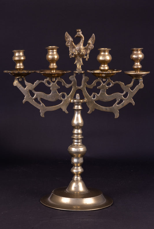 Seltene monumentale Messing-Sabbatkerze mit Hirschen und polnischem Adler – Nürnberg, ca. 1700