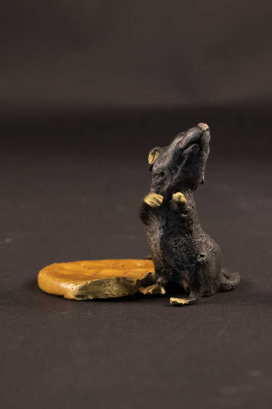 Original Wiener Bronze – Franz Xaver Bergmann (1861–1936) – Maus auf Käsepflug – Modell 1273 – ca. 1900