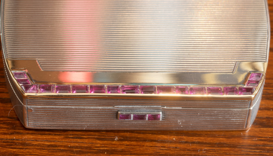 Exclusieve Art Deco Vermeil & Robijnen Minaudière / Poederdoos – Charles Holl, Parijs ca. 1930