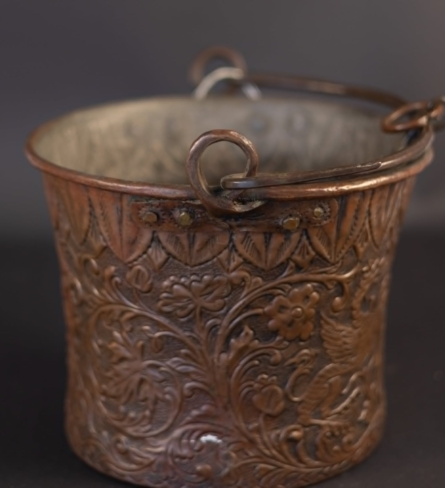Barokke Wijwateremmer (Situla) met Wapen van de Barberini-familie